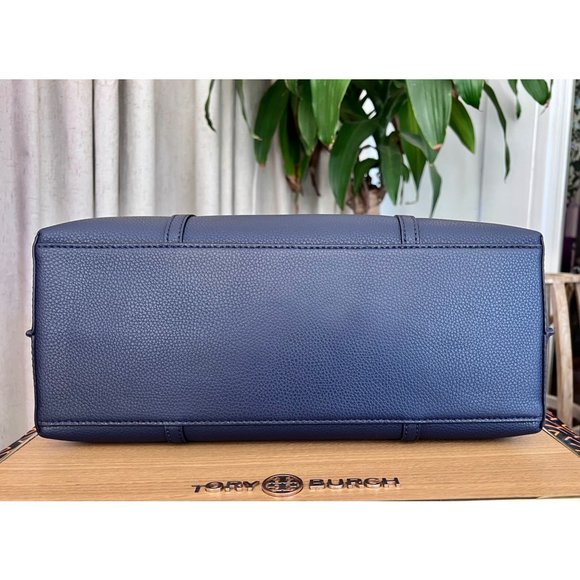 ♦️AUTHENTIC TORY BURCH NAVY BLUE PERRY TOTE/HANDBAG - Picture 10 of 14